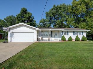 2023 S Spring Ln, Decatur, IL 62521