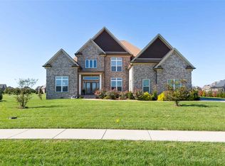 307 Crestone Peak Dr, Bowling Green, KY 42104