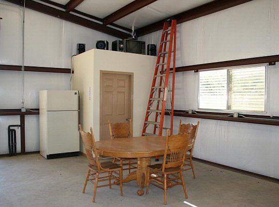 5th image of 507 Jones Ave