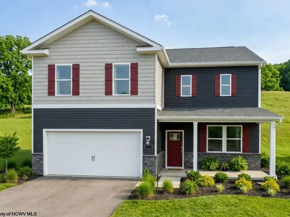 327 Dye Ln, Morgantown, WV 26501