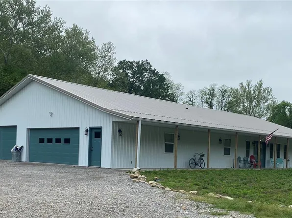10127 Highway O #A, Hannibal, MO 63401