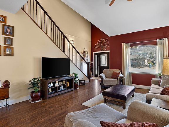 3rd image of 3132 Bank Rd