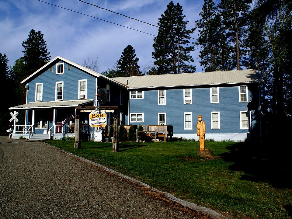 1st image of 526 Marie Ave S