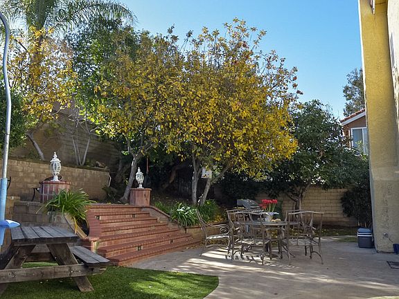 5th image of 4092 N Cedarpine Ln