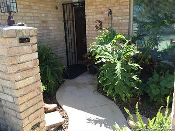 3rd image of 13011 El Marro St