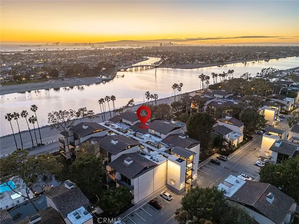 7109 Marina Pacifica Dr S, Long Beach, CA 90803