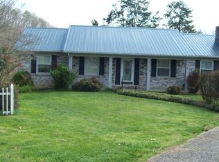 1228 Kingston Ct, Kingsport, TN 37660
