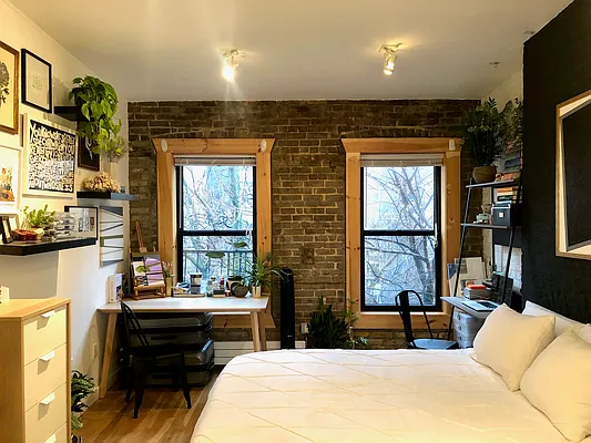 Rented by Nolita Group | media 11