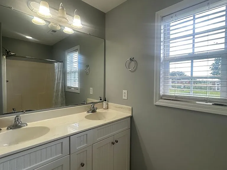 110 Killis Blvd — Photo 10