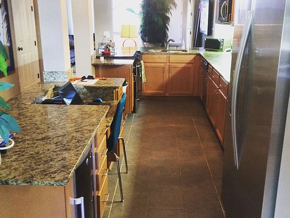 2nd image of 407 S Fremont Ave #A