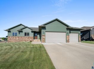 6409 S Tomar Rd, Sioux Falls, SD 57108