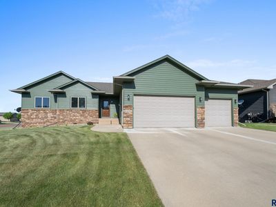 6409 S Tomar Rd, Sioux Falls, SD, 57108