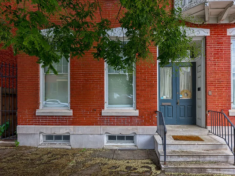 333 E Market St #3 — Photo 8