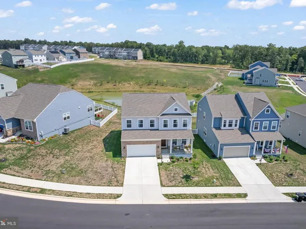 2131 Berwick Dr, Jeffersonton, VA 22724