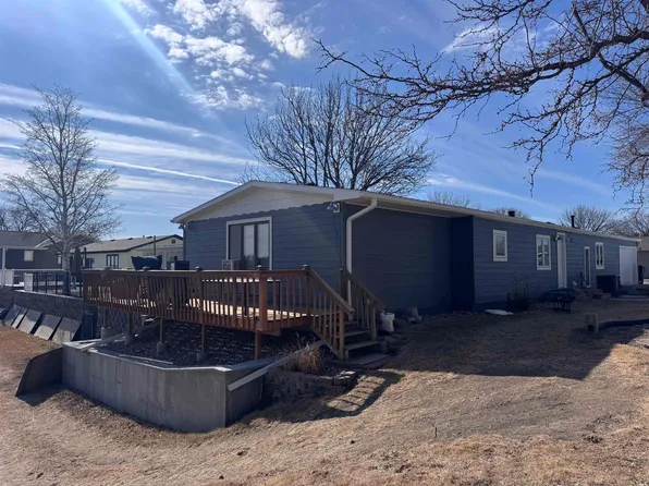 30 Lakeview Acres Dr #14A, Elwood, NE 68937