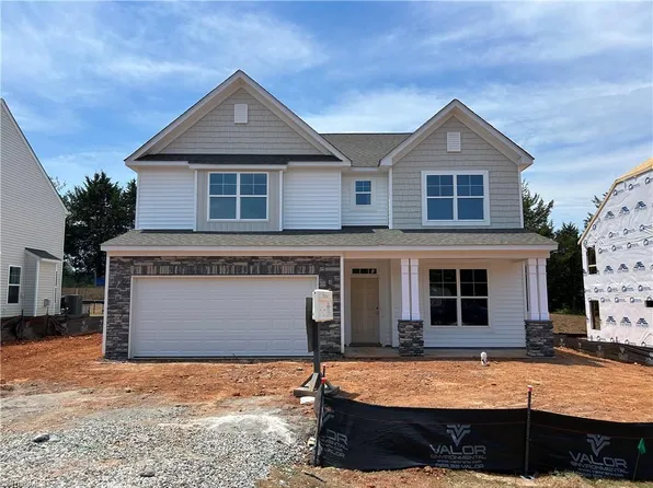 2159 Castle Stone Ct, Kernersville, NC 27284