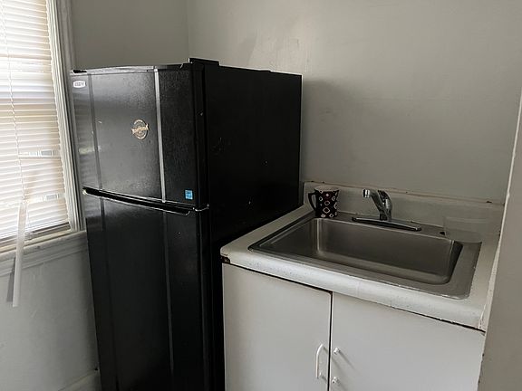 2nd image of 317 W Little Creek Rd APT 3