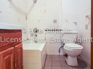 31-58 44th St #2F, Astoria, NY 11103