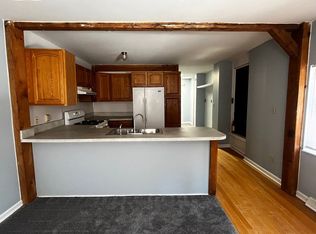 327 E Market St APT 6, York, PA 17403