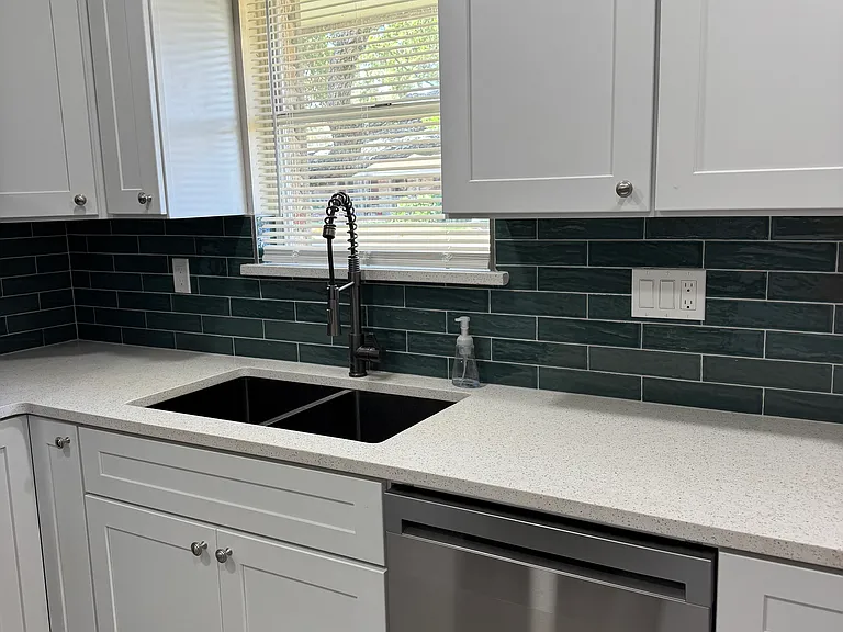 4629 Janssen Dr — Photo 6