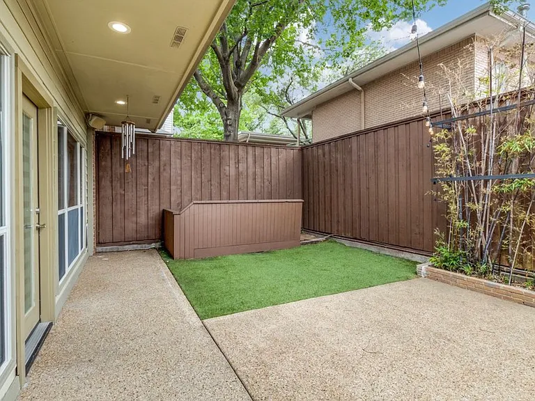 3719 Douglas Ave — Photo 27
