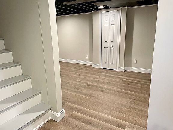 5th image of 9514 Bataan Dr