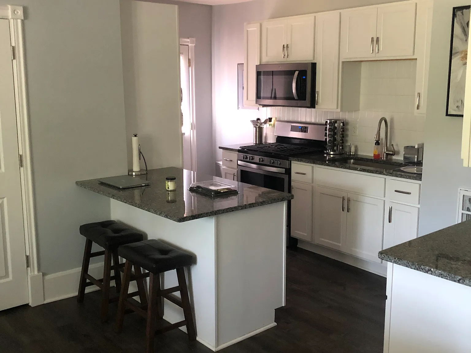 Studio, 500 sqft, $1,095 — Photo 4