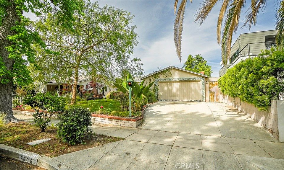 1st image of 5055 Willowcrest Ave