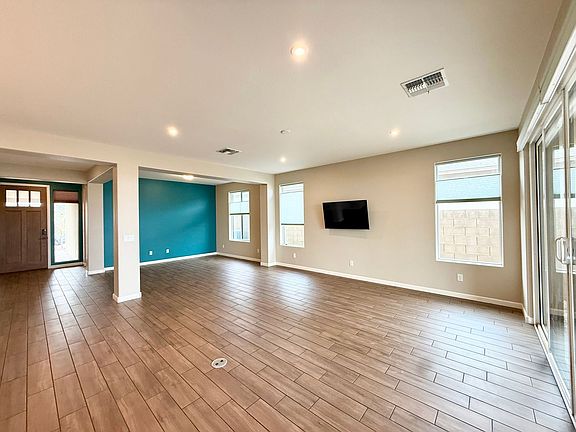 5th image of 5256 Tranquil Bluff Way