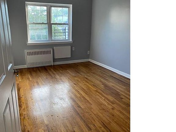 5th image of 720 E 84th St #2