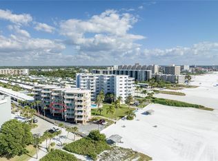 5830 Midnight Pass Rd #32, Sarasota, FL 34242