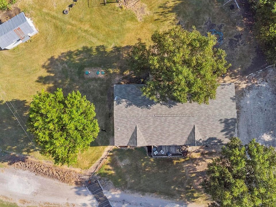 8949 Sam Bass Rd, Sanger, TX 76266 | Zillow