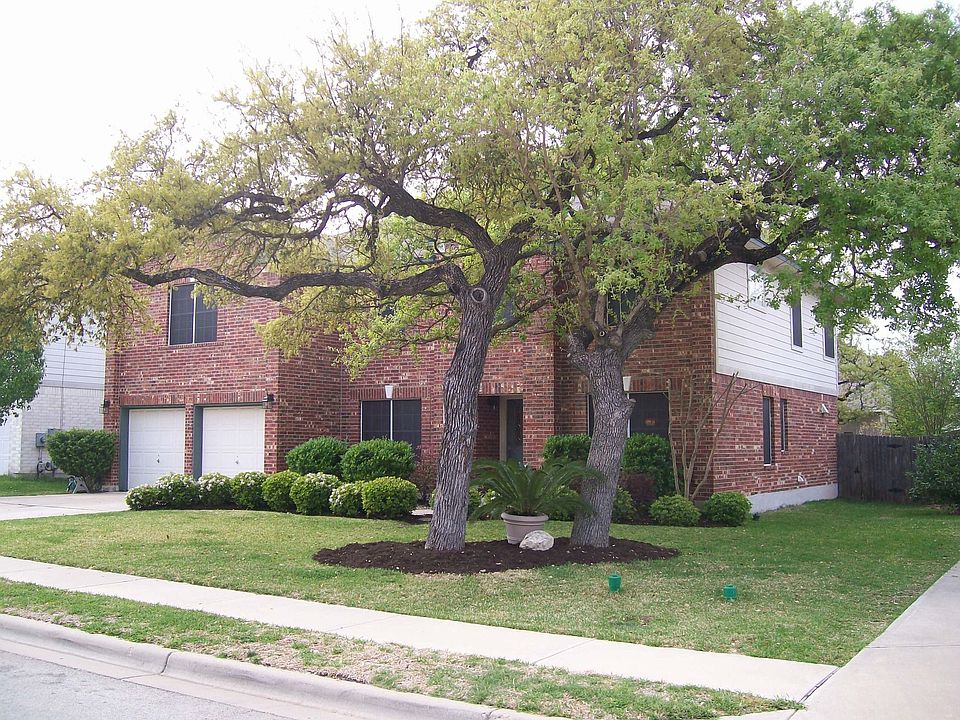 Just Listed! Professional Photo's and Virtual Tour Coming Soon!