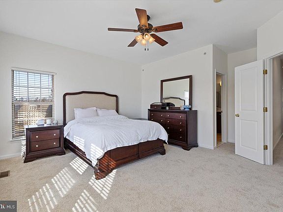 5th image of 7903 Crescent Park Dr #130