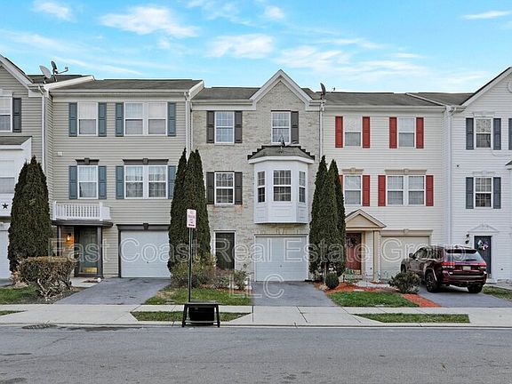 2nd image of 779 Monet Dr