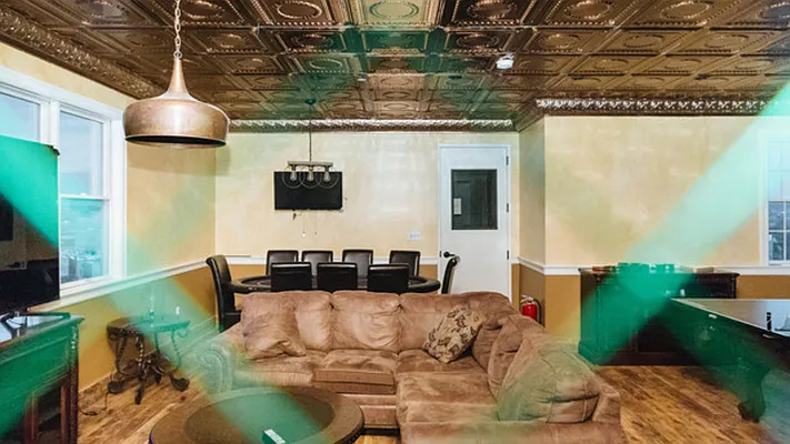 Rented by Nooklyn NYC LLC | media 48