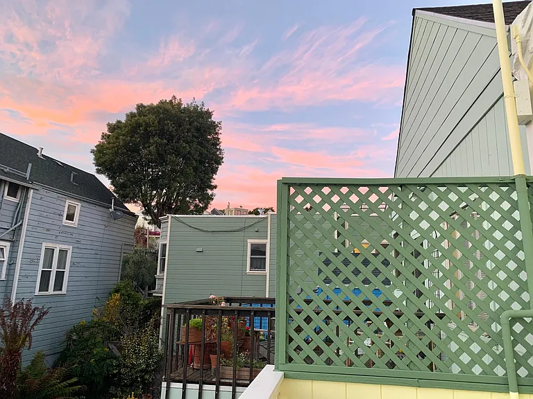 1018 Sanchez St — Photo 16