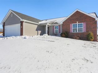 238 Millstone Ct, Washington, MO 63090