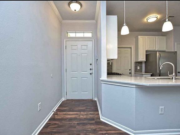4th image of 3300 Forest Creek Dr APT 41