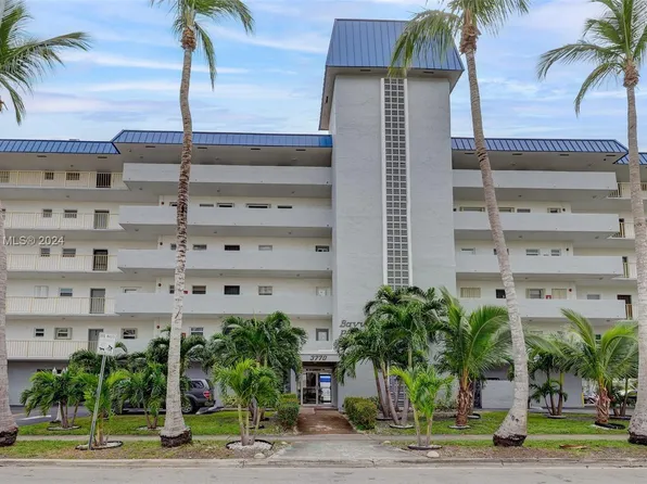 3770 NE 171st St APT 201, North Miami Beach, FL 33160