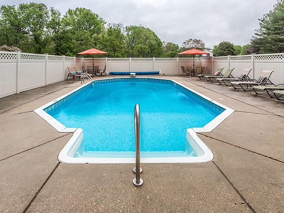 5th image of 4314 Pennbrooke Ct