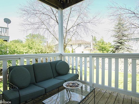 5th image of 608 W Parkside Dr