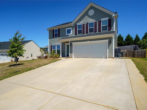 2nd image of 213 Picketts Mill Dr