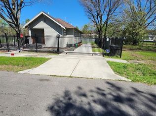 3403 Webster St, Houston, TX 77004