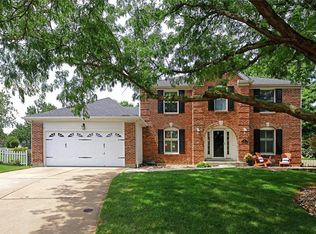 22 Thrasher Ct, Saint Charles, MO