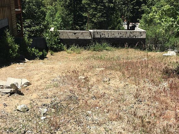 4th image of 40738 Village Pass Ln
