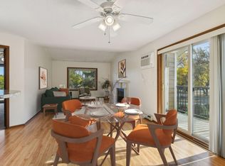 2020 Ridge Dr APT 32, Saint Louis Park, MN 55416
