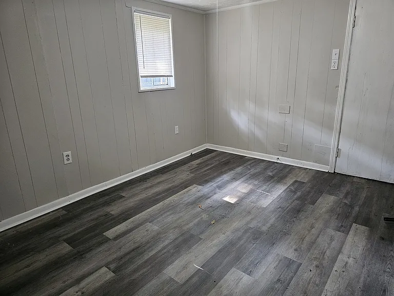 107 Huntley Dr — Photo 8