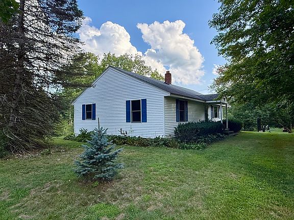 5th image of 75 Dugan Rd