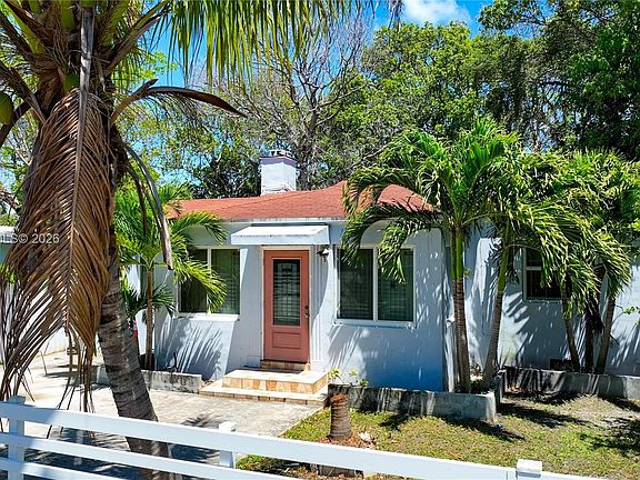 5th image of 235 NW 59th St